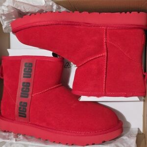 UGG Classic Mini Side Logo Boots in Red